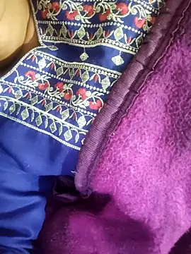 Bhabi-Hot0 online show from February 4, 12:46 am