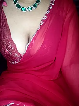 Snapshot of bunny-baby27 chatting on October 8, 8:13 pm bunny-baby27 online show from October 8, 8:13 pm