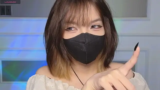      Panda      online show from April 22, 6:16 pm