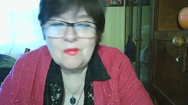 VeronicaGold511 online show from April 26, 6:44 am