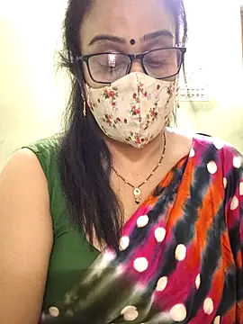 sweet-lotus online show from April 24, 6:05 am