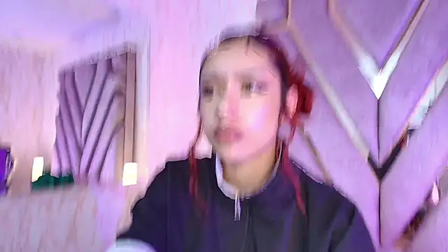 redd pandaa online show from November 30, 3:43 am