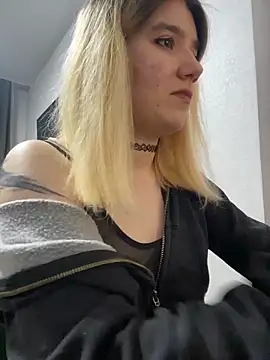 Cherry   Blossom online show from March 21, 2:44 pm