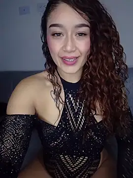 LilithAmber11 online show from March 13, 3:52 am