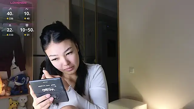Snapshot of kyoso_hin chatting on October 19, 2:02 am kyoso hin online show from October 19, 2:02 am