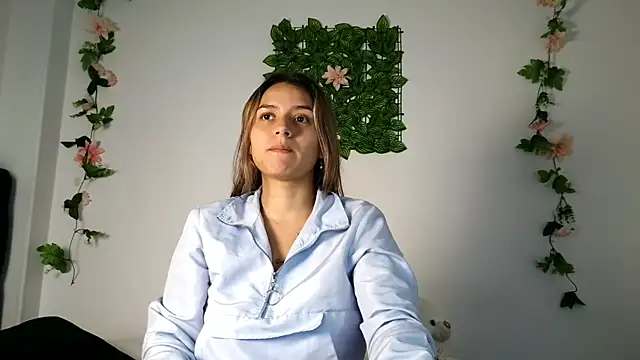 abella-lemus online show from February 11, 12:17 pm