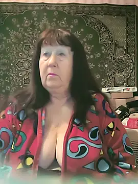 CrystalLime6411 online show from April 23, 2:52 pm