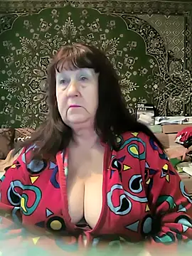 CrystalLime6411 online show from April 25, 3:53 pm