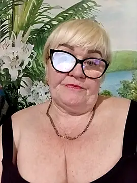 VioletSweet5566 online show from April 22, 3:20 pm