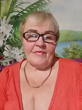 VioletSweet5566 online show from November 4, 7:08 pm