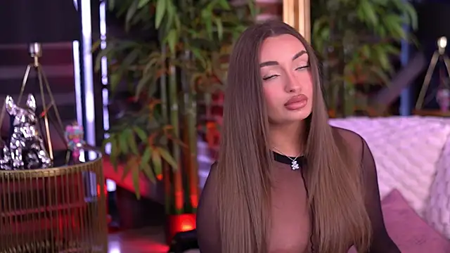 MillaSerene online show from January 17, 6:43 am