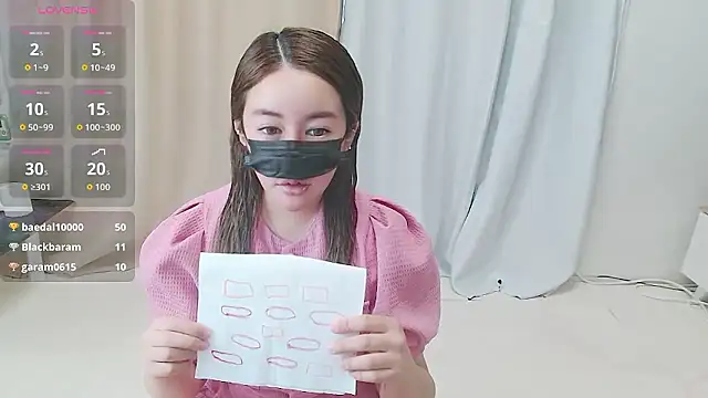 Snapshot of Anna-03 chatting on September 18, 6:01 am Anna-03 online show from September 18, 6:01 am