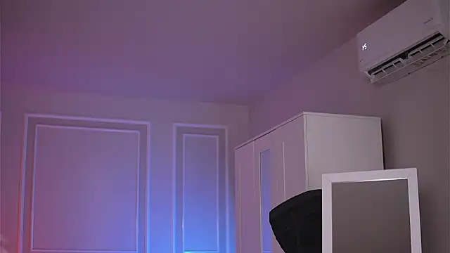 KyssaraPlay online show from March 21, 7:08 pm