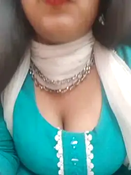 Babe Doll04 online show from April 16, 7:19 am