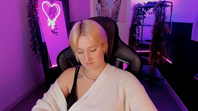 CinBellamy online show from September 25, 6:12 am