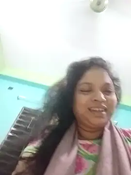 HOT BABY66 online show from November 1, 4:00 pm