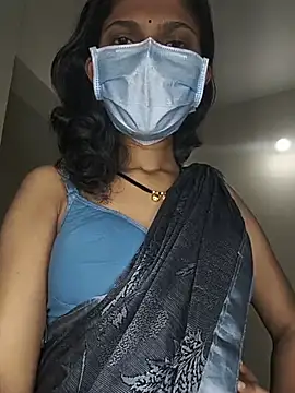 Shivani2002 online show from July 23, 5:21 pm