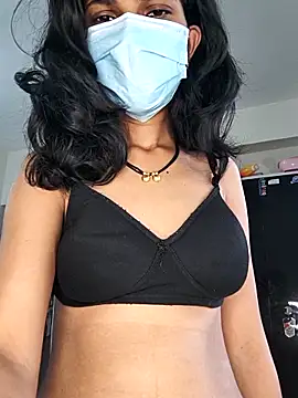 Shivani2002 online show from April 25, 1:30 am