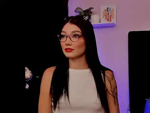 emmabridgerton online show from November 27, 10:45 pm