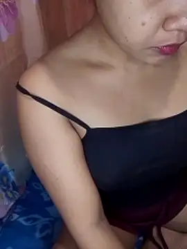 hotmomma8 online show from April 29, 8:58 pm