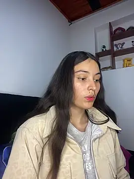 hotwife26 online show from April 28, 12:41 am