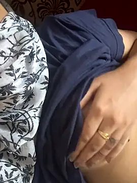 crazy111girl online show from September 13, 2:58 pm