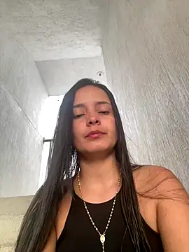 Mia jhoonson online show from November 13, 10:20 pm