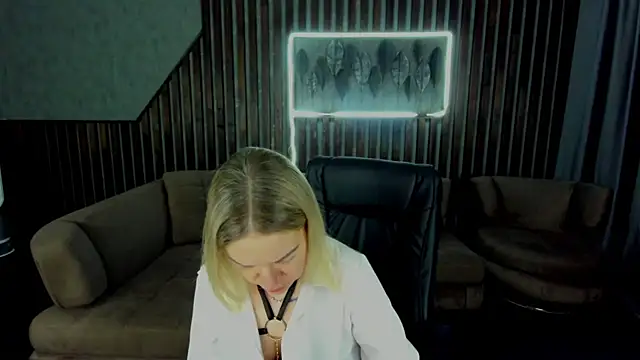 Anna Snows online show from December 3, 6:38 am