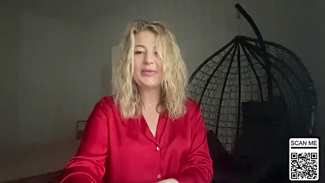 Blondie xoxoxo online show from June 13, 8:23 am