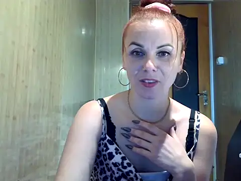 Kisa26311 online show from November 10, 4:24 pm