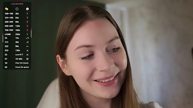 Snapshot of Stella_of_steel chatting on October 6, 9:37 am Stella of steel online show from October 6, 9:37 am