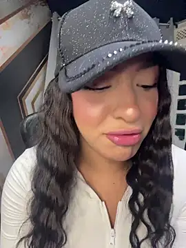 jenn fit online show from January 13, 5:13 am