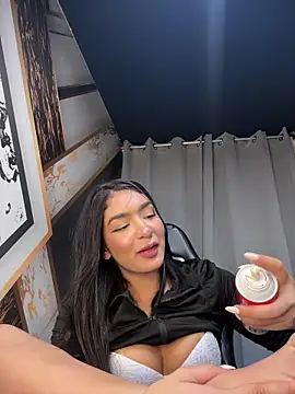 jenn fit online show from January 11, 4:39 am