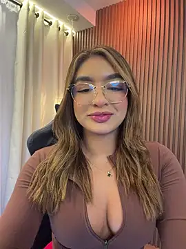 jenn fit online show from April 18, 2:03 am