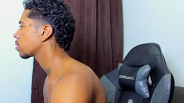 violet and myers online show from March 10, 2:43 pm