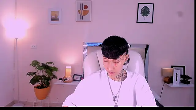 Luci Rose online show from November 5, 3:34 am