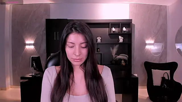 MaddisonTaylor1 online show from March 12, 8:11 pm