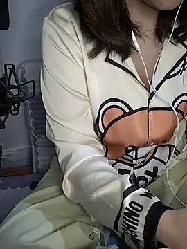 Kuncute online show from December 16, 9:59 am