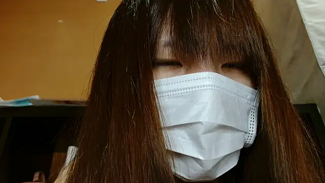 Snapshot of natsumiii chatting on October 1, 12:54 pm natsumiii online show from October 1, 12:54 pm