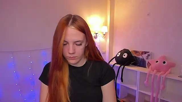 Snapshot of Gingerr_pie chatting on October 7, 6:34 pm Gingerr pie online show from October 7, 6:34 pm