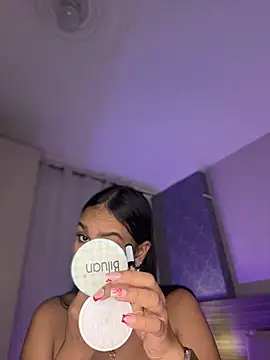 MiilaBlake online show from April 7, 7:38 pm