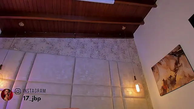 Mily Vermont online show from February 13, 7:37 pm