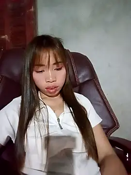 sulove xx online show from April 4, 1:43 pm