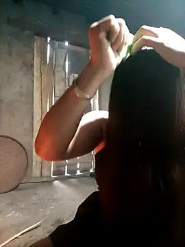 quynhkoolbae online show from November 11, 1:12 am