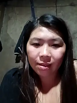 quynhkoolbae online show from April 23, 12:29 pm