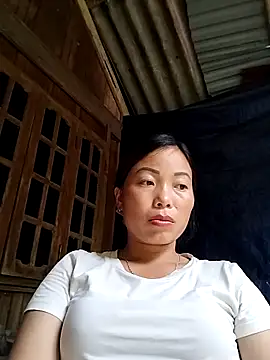 Snapshot of Annaacutee chatting on September 13, 5:37 am Annaacutee online show from September 13, 5:37 am