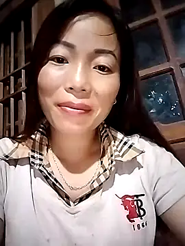 Snapshot of Annaacutee chatting on October 5, 10:59 pm Annaacutee online show from October 5, 10:59 pm