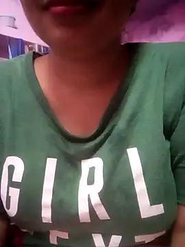 Snapshot of TINASONI chatting on September 29, 1:38 pm TINASONI online show from September 29, 1:38 pm