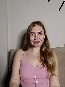 KisaVixen online show from April 19, 6:10 pm