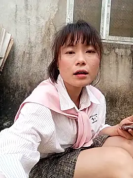 linda bae00 online show from March 29, 8:46 am